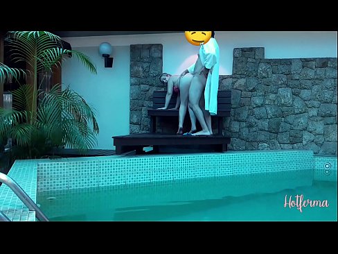 ❤️ Giimbitar sa amo ang katabang sa pool, apan dili makasukol sa init ️❌ Porno fb sa ceb.porngifmag.ru